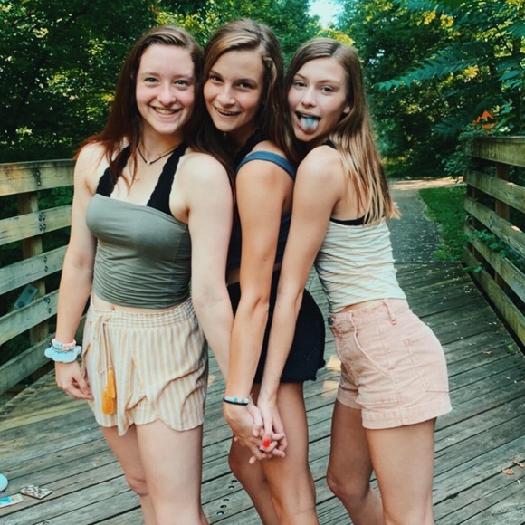 Meet your Posher, Ashlyn - Picture 1 of 1